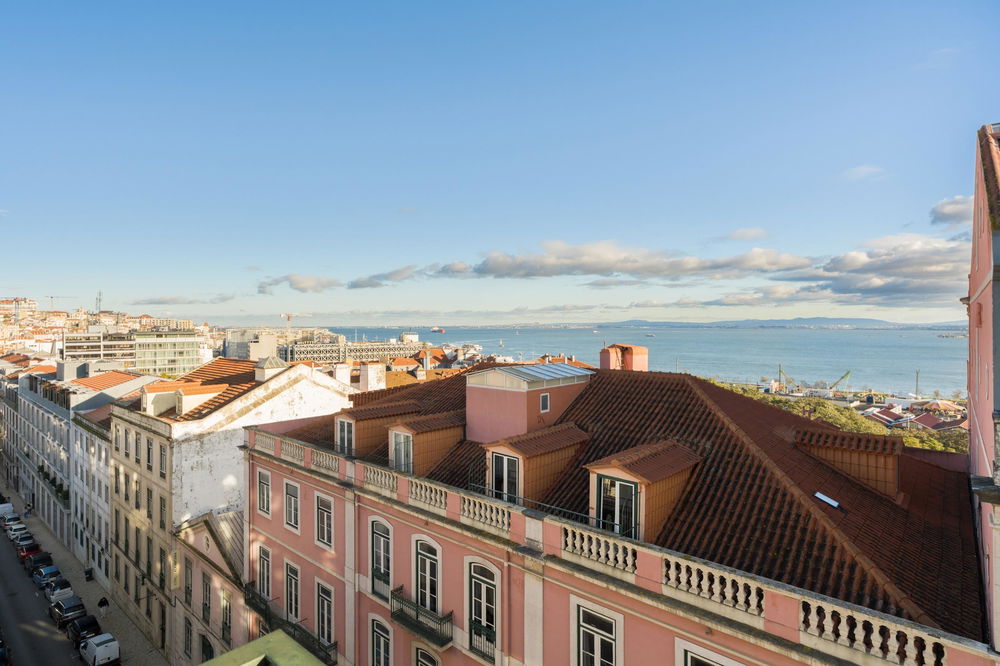 3 bedroom duplex flat with river view and private garage, in Estrela, Lisbon 2279759279