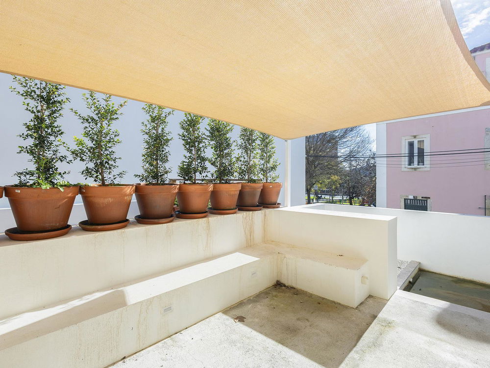 3 bedroom flat with gardens in a condominium with swimming pool, in Belém, Lisbon 3728331127