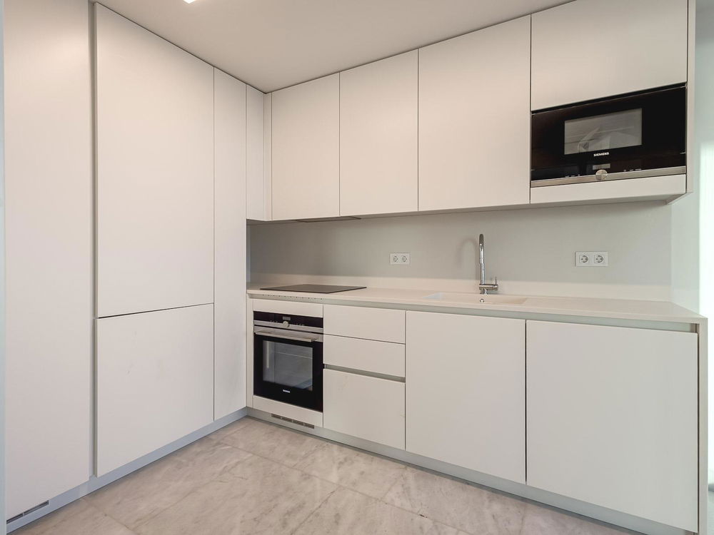 3 Bedroom Apartment Estrela, Lisbon, with terrace and river view 3585287315