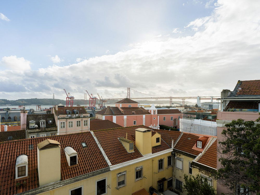 2 bedroom flat in Estrela, Lisbon, with river view and garage 2729710597