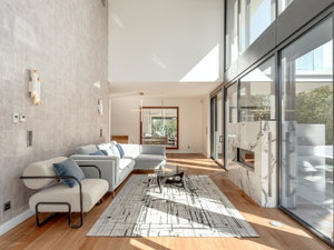 Luxury 5 bedroom villa with private pool in condominium in Estoril 2495267399