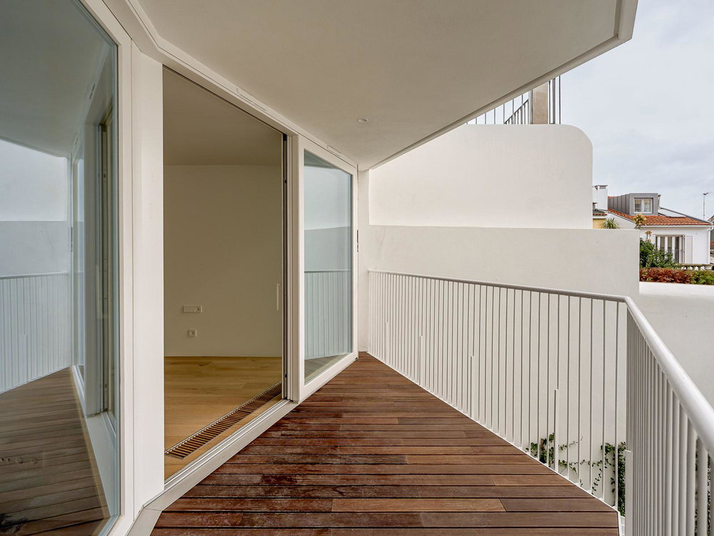 2 bedroom duplex flat with garden, pool and river view, in Lapa 1673955203