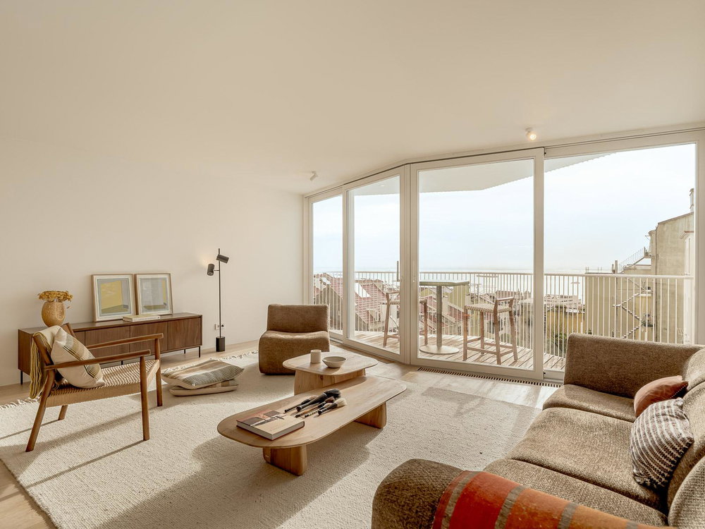 3 bedroom duplex flat, with terrace and 2 parking lots, in Lisbon 3100712098