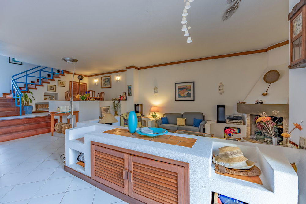 3+1 bedroom semi-detached house with pool and garden, in Albufeira, Algarve 4222880798