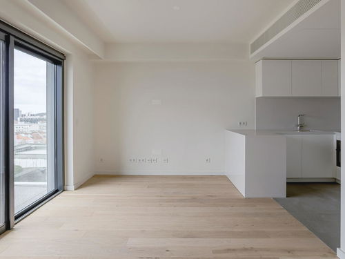 1 bedroom flat Lisbon, Avenidas Novas, with balcony and garage 2603691932