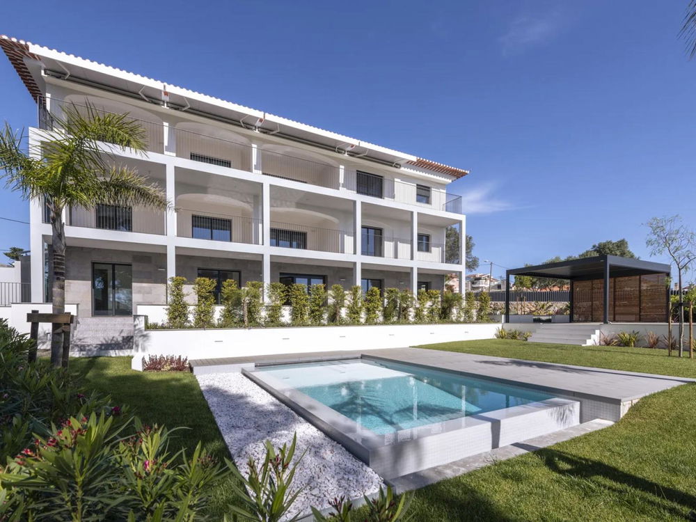 3 bedroom flat in an exclusive condominium with swimming pool in Monte Estoril 3039216629