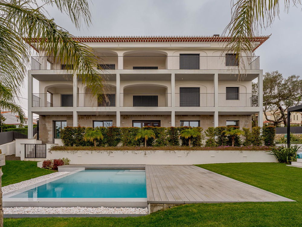 3 bedroom flat in Monte Estoril with terraces and sea views 2443108050