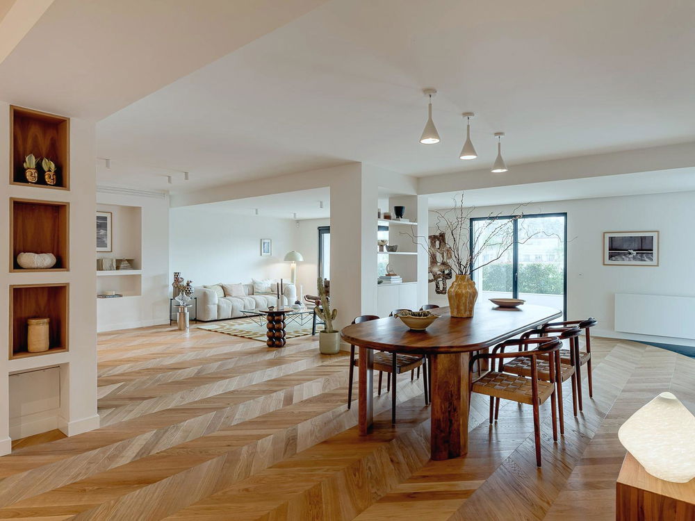 3 bedroom flat in Monte Estoril with terraces and sea views 2443108050