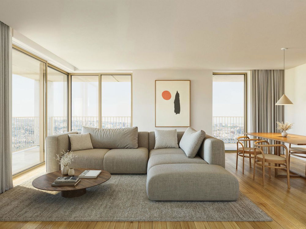 2 bedroom flat with outdoor area in the heart of the city of Porto. 3337897196