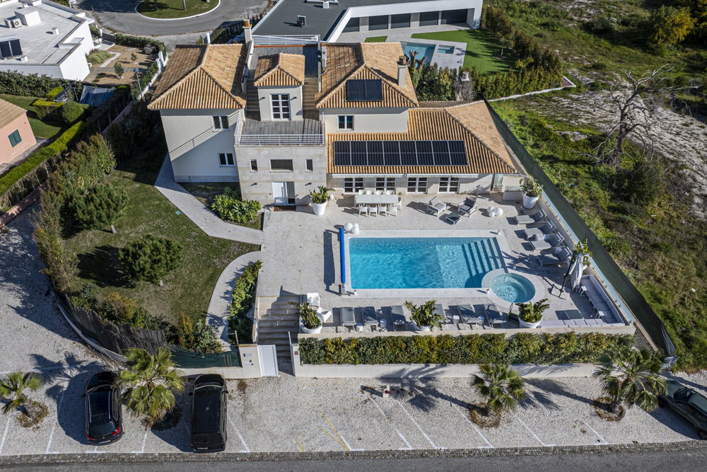 6+1 bedroom villa in Soltróia, next to the beach, with swimming pool 397602456