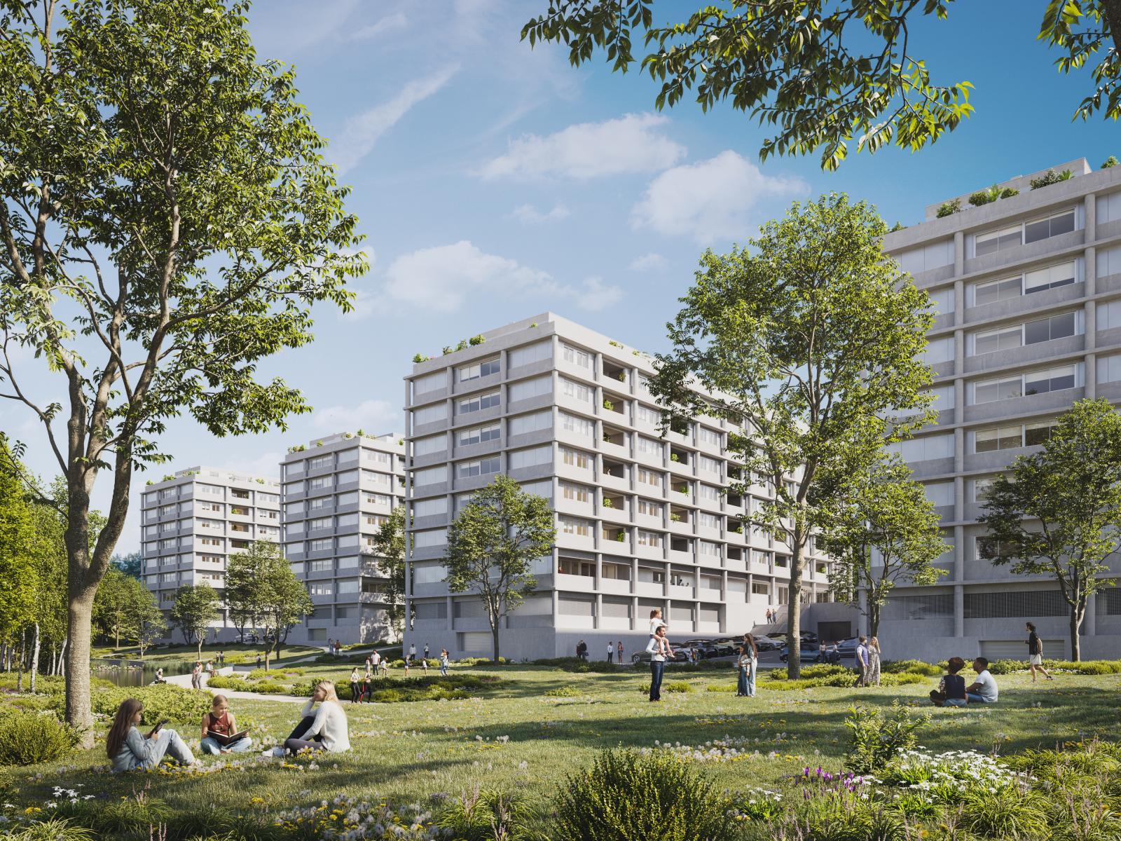 3 bedroom flat with balcony and parking in Quinta da Moreira