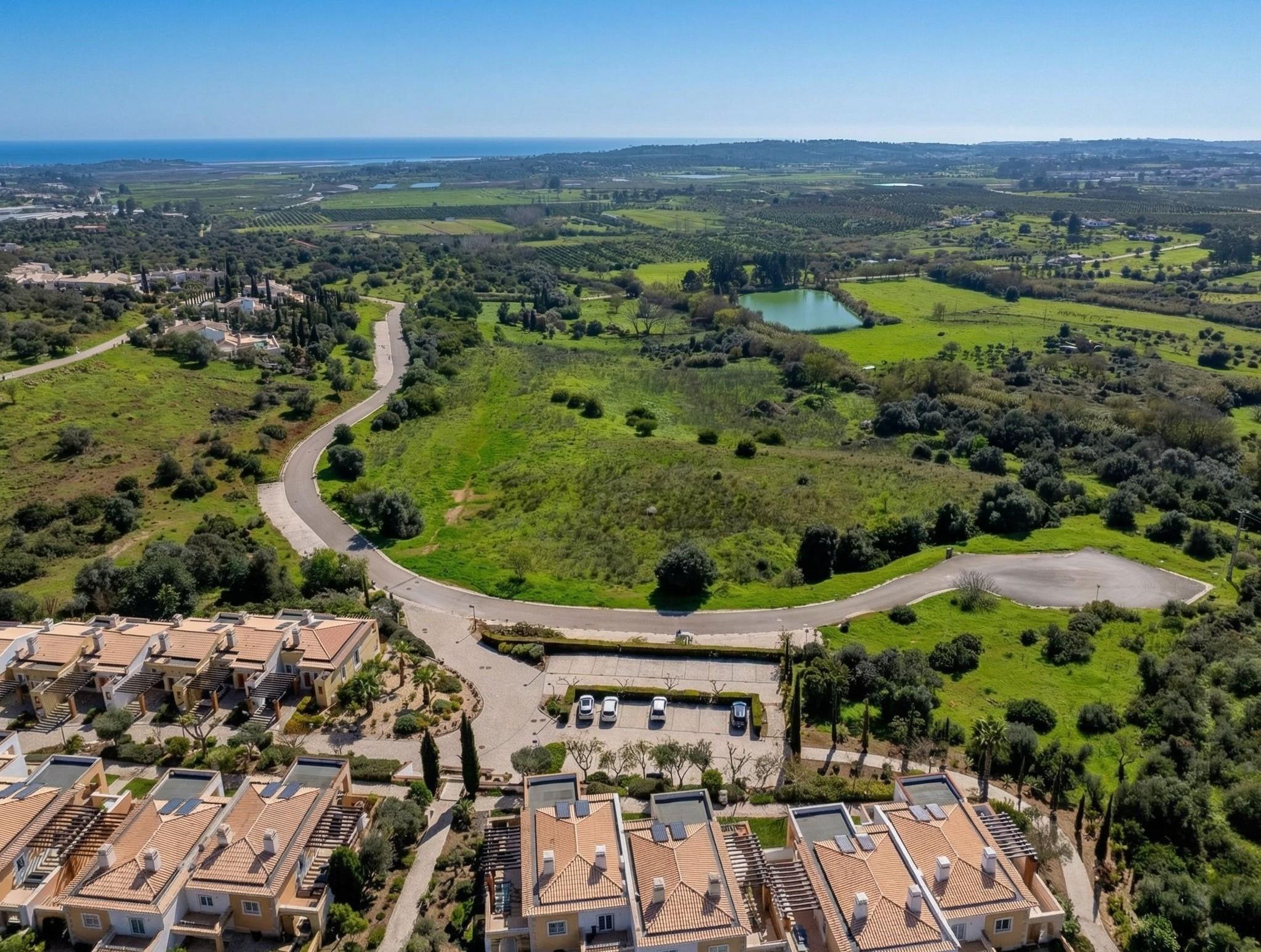 Land for construction in Vale da Ribeira with sea view Portimão
