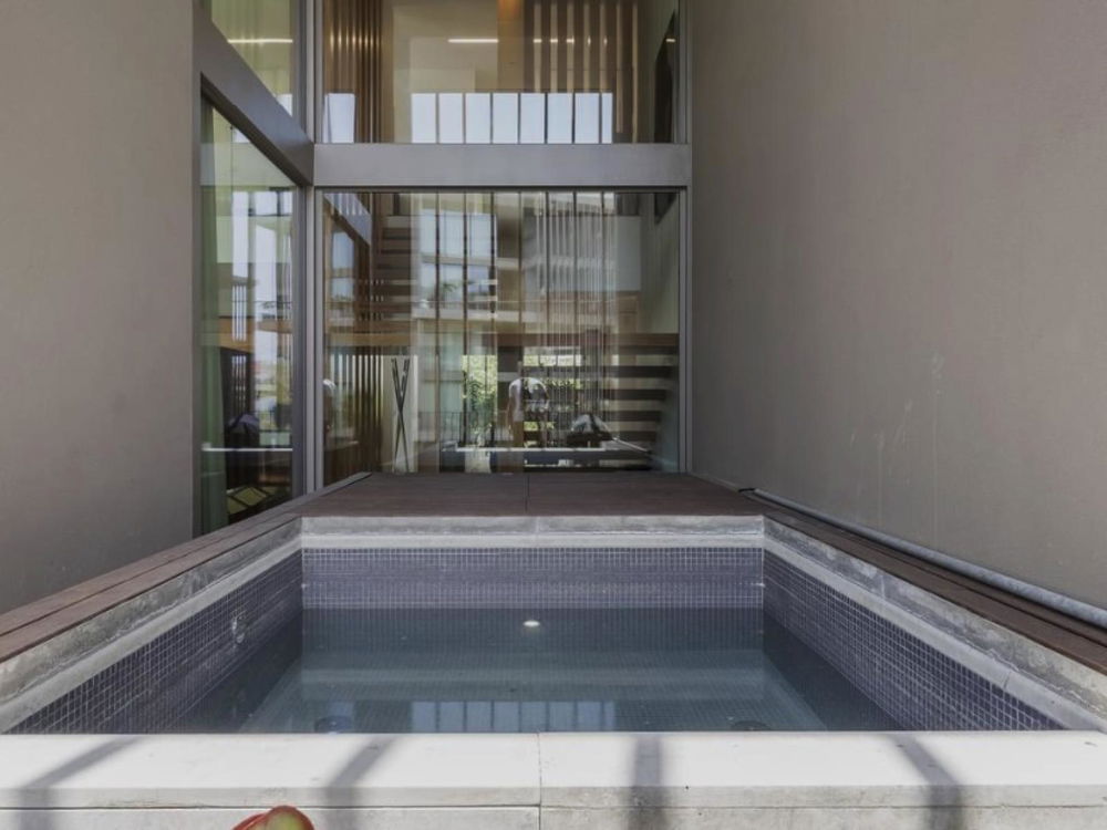 4 Bedroom Duplex Apartment in Cascais 877671662