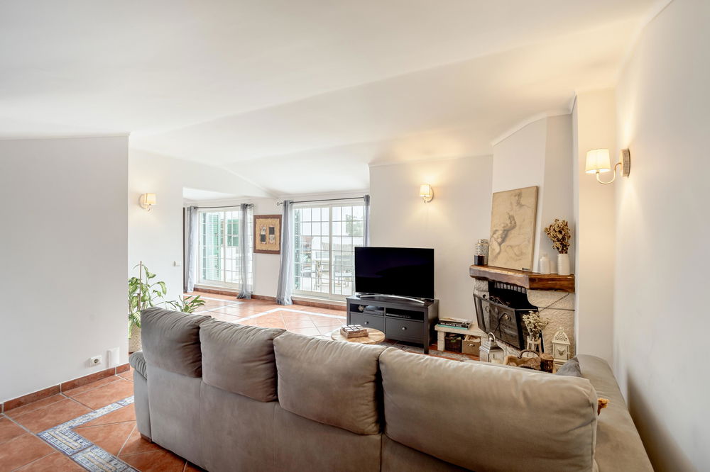 3 bedroom flat in Caxias with garage and terrace 3899334736