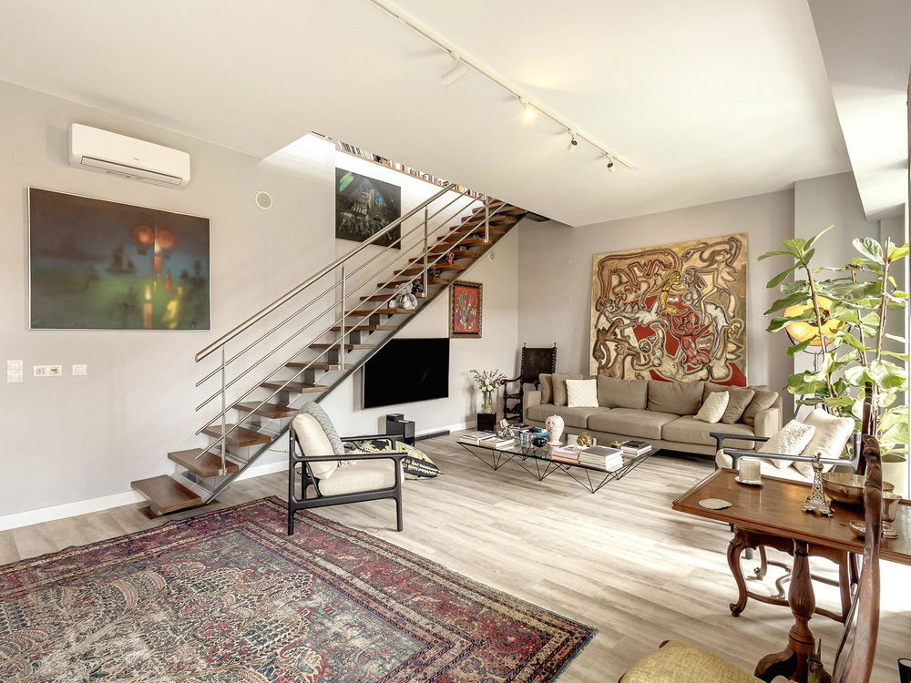 3 bedroom flat with balconies and views over the Tagus River in Lisbon 3356182042
