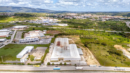Warehouse for sale in the Industrial Zone of Torres Novas 2824138837