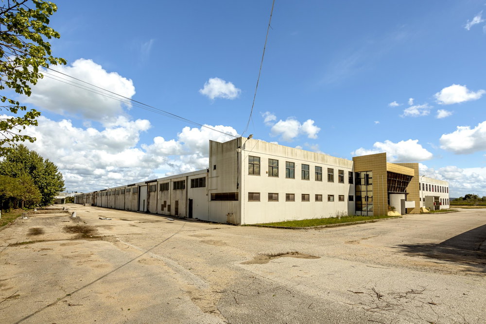 Warehouse for sale in the Industrial Zone of Torres Novas 2824138837