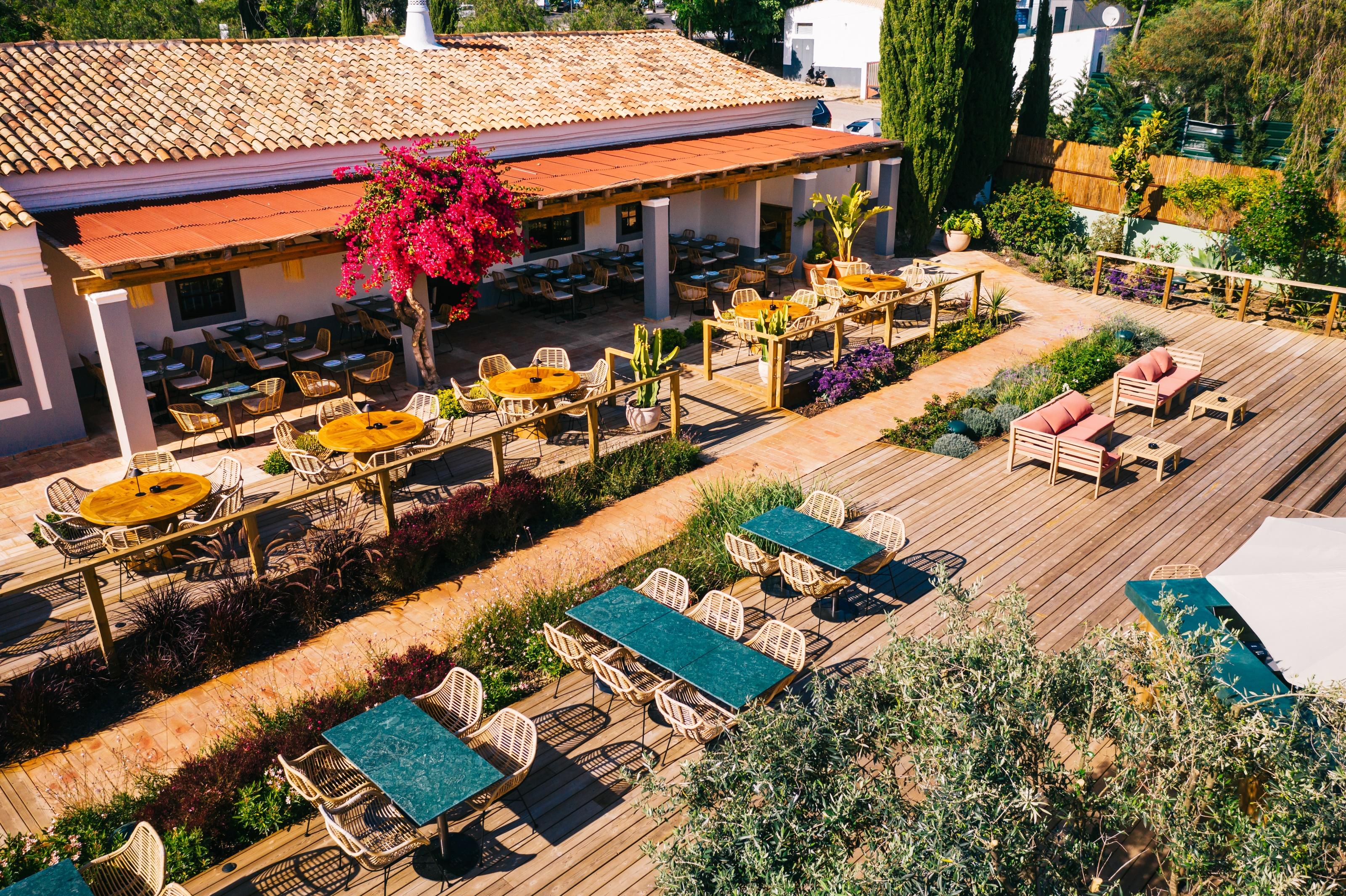 Commercial space in the Golden Triangle Algarve