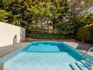 Detached 5 bedroom villa, with garden and swimming pool, in Monte Estoril 3927350735