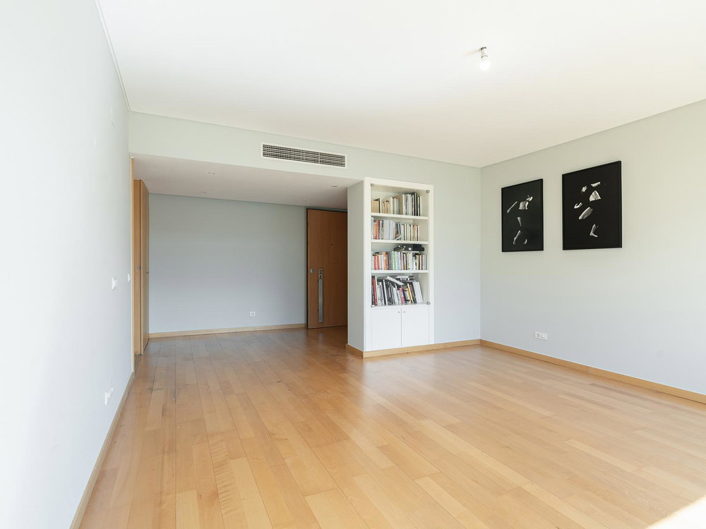 3 bedroom flat with parking and storage room, in the Alcântara-Rio Condominium 1682855775