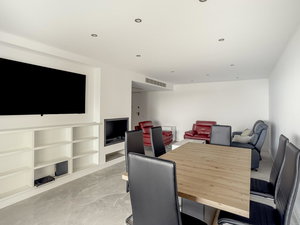 2 bedroom flat in front of the sea, in a private condominium, Cascais 1342403122
