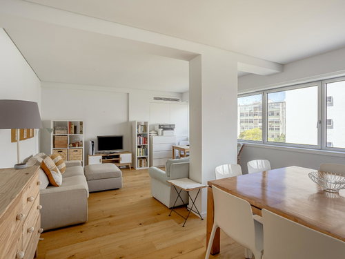 2 bedroom flat with parking and storage room in Estrela 2507213226