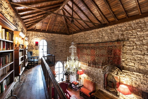 5-Bedroom House in Óbidos with History, Terraces and Garage 2050879345