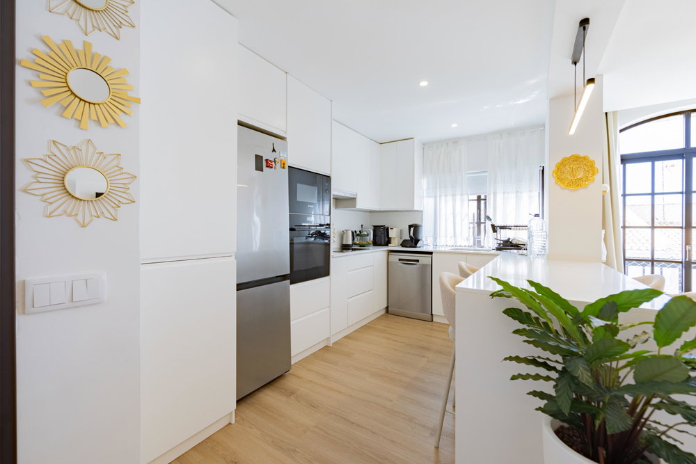 2 bedroom flat in the centre of Quarteira, Algarve 3525630643