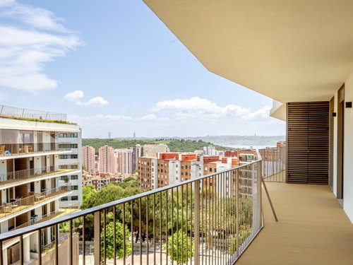 3 bedroom flat with river view and parking in Miraflores 510953564