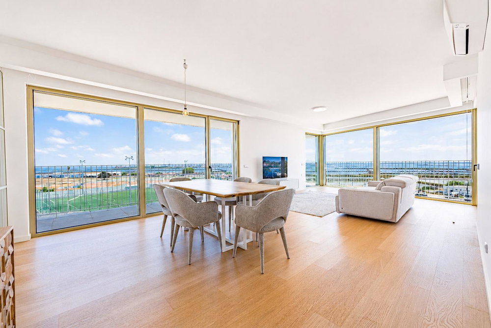 3 bedroom flat, with sea view and garage, Faro, Algarve 1668323371