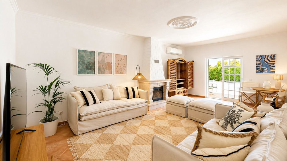 4 bedroom villa, with swimming pool, in Almancil, Algarve 3199554042
