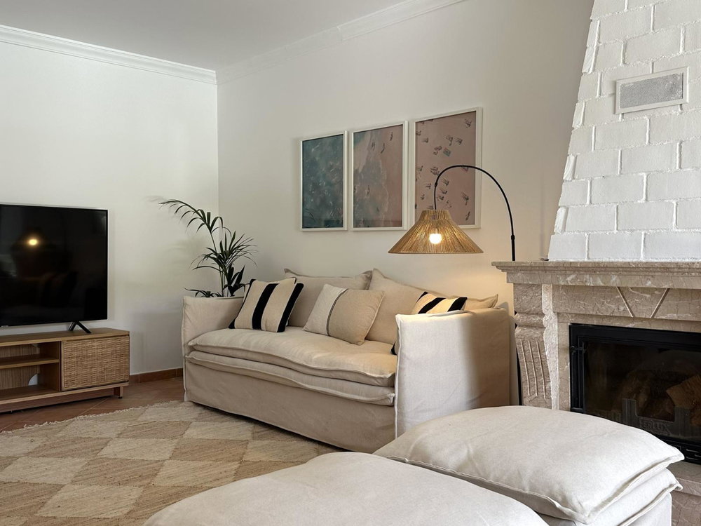 4 bedroom villa, with swimming pool, in Almancil, Algarve 3199554042