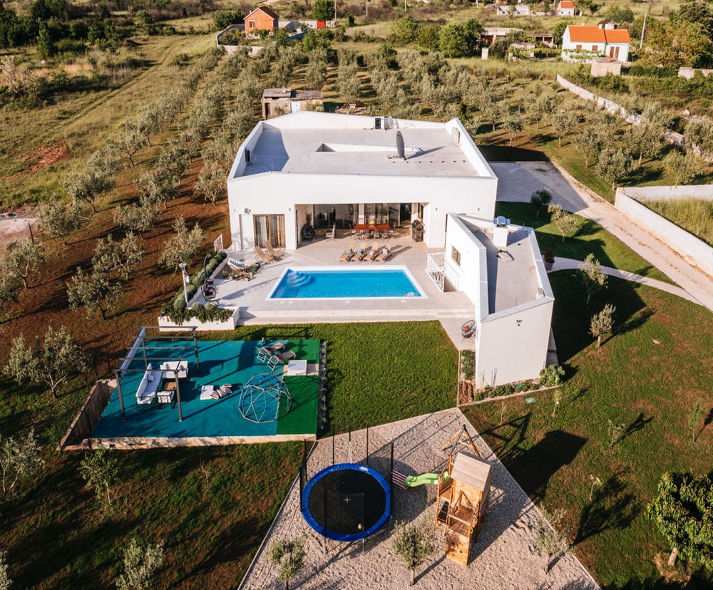 American Style Looking Ground Floor Villa – Zadar 3116047138