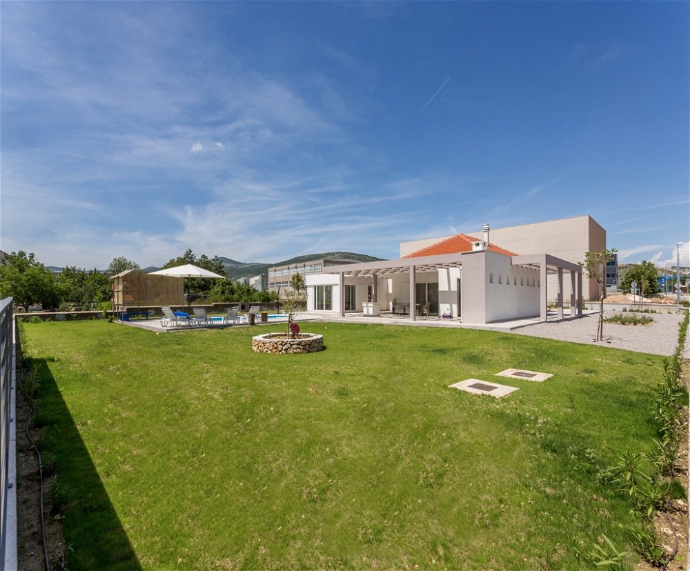 Stunning Modern Villa – Split Region 2129130217