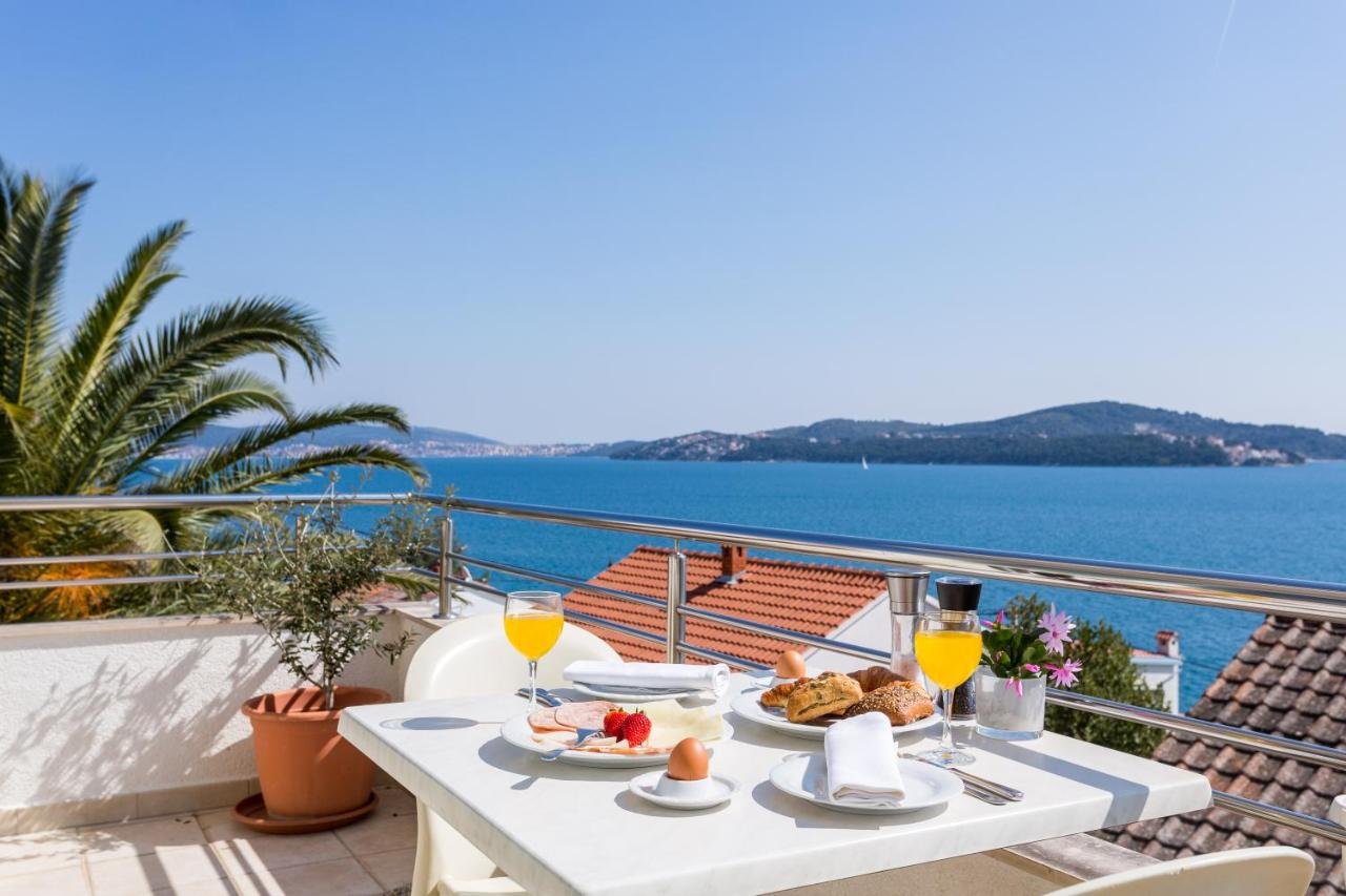 Elegant Sea View Hotel – Trogir 711879330