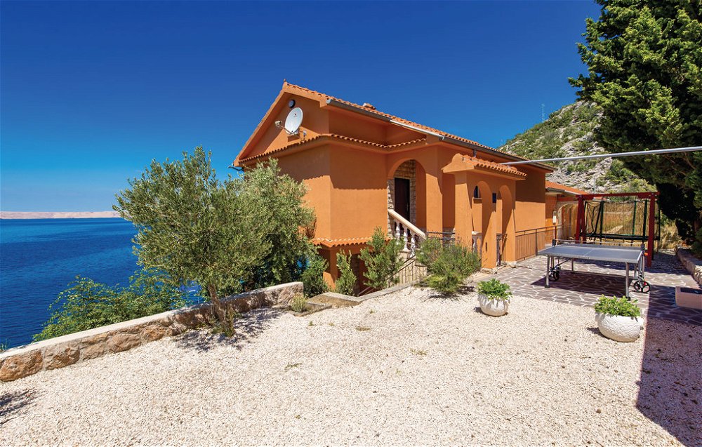 Exclusive Seafront House in Zadar region 696401268