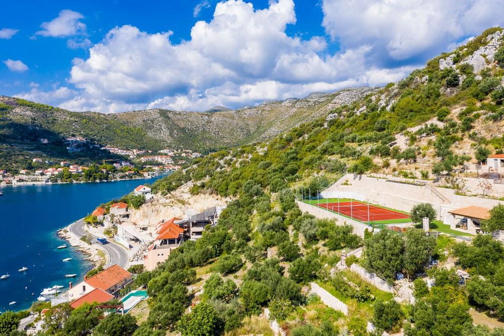Lavishing Estate With A Tennis Court And A House – Zaton, Dubrovnik Area 1429319812