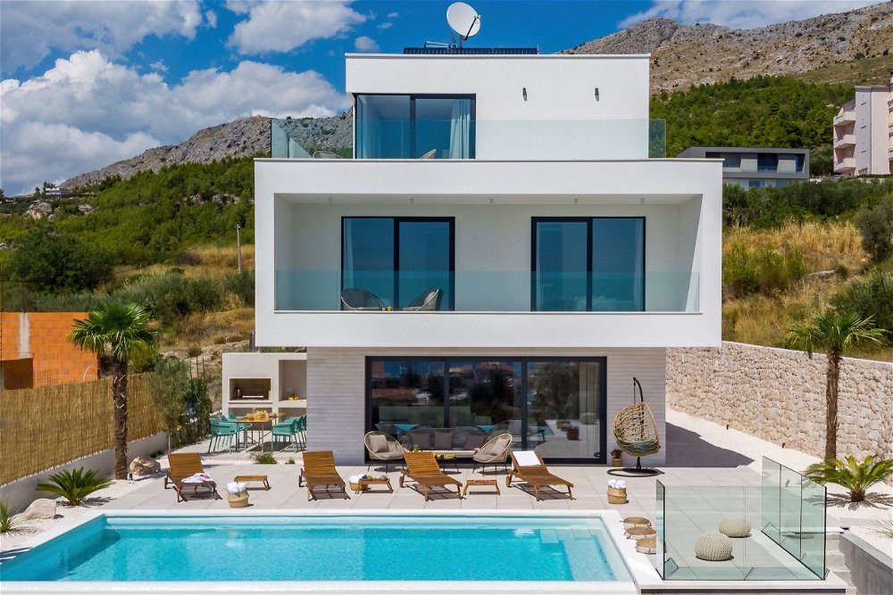Excellent New Villa in Split 1433926941