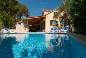 Beachfront house on Brac island 942844738