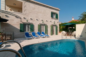 Stone house in Supetar, Brac 121467833