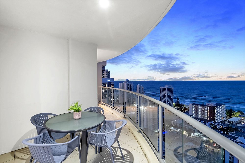 Apartment For Sale in Surfers paradise 2387358900