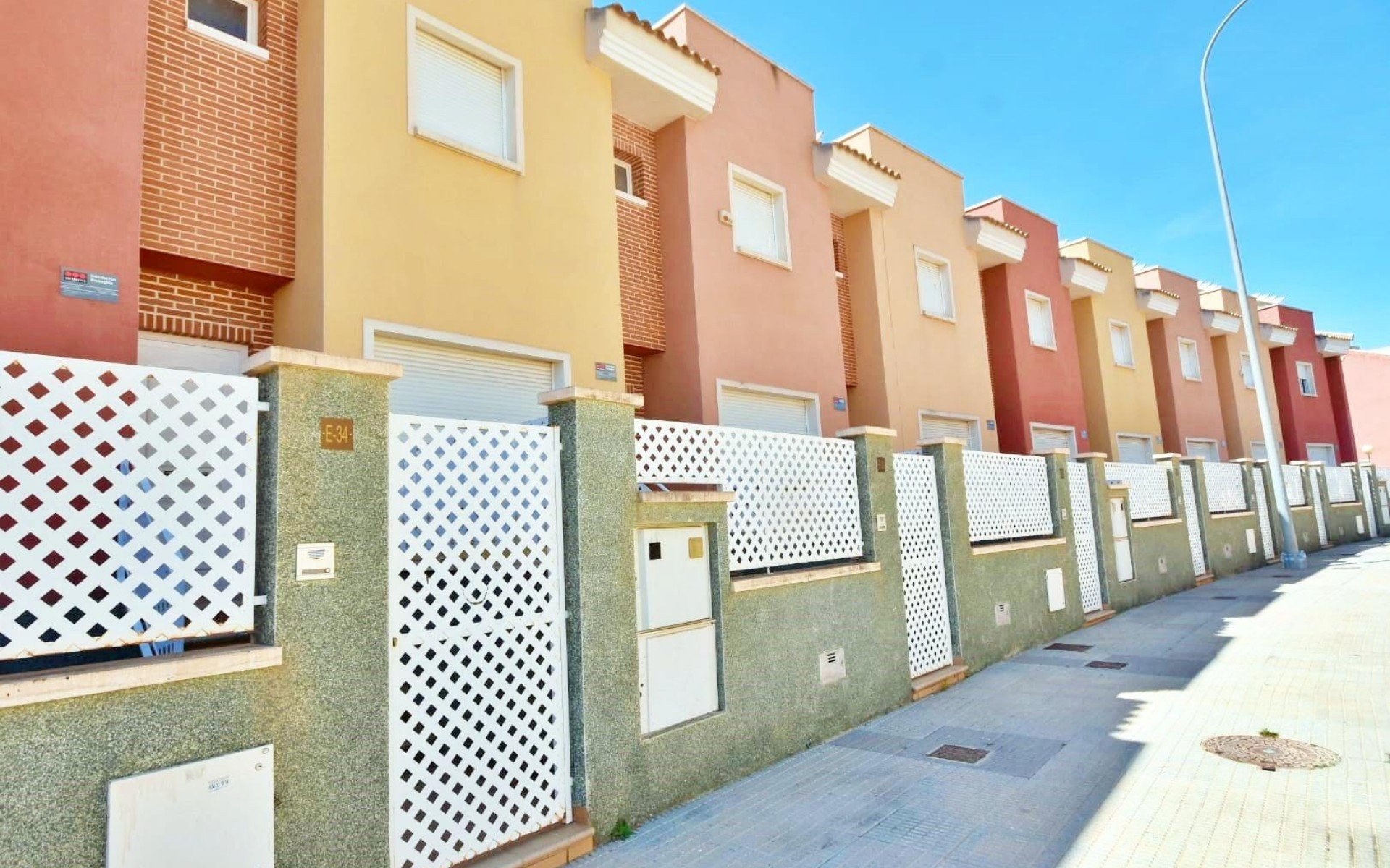 Bigastro · Alicante REF #CSPN-47858 · Townhouse 3470223738