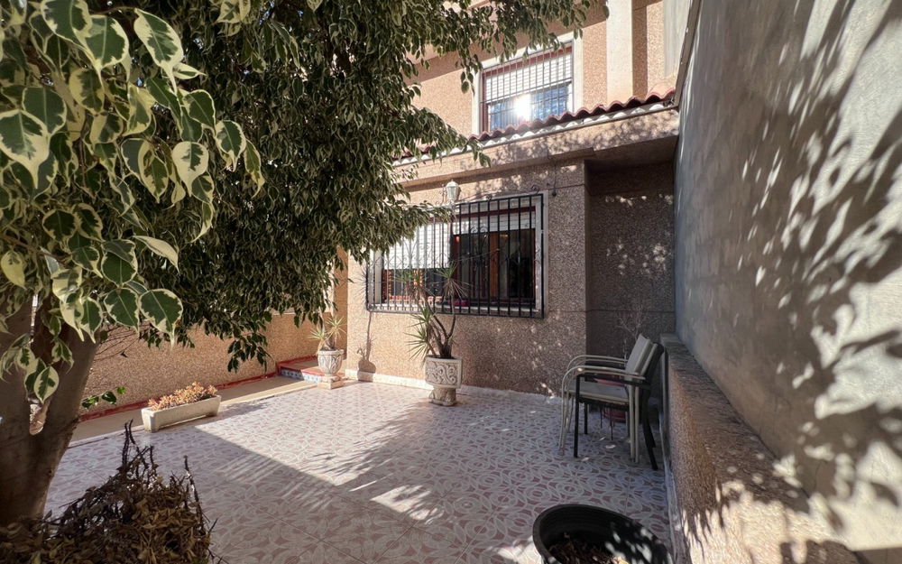 Jacarilla · Alicante REF #CSPA-86515 · Townhouse 4172507376