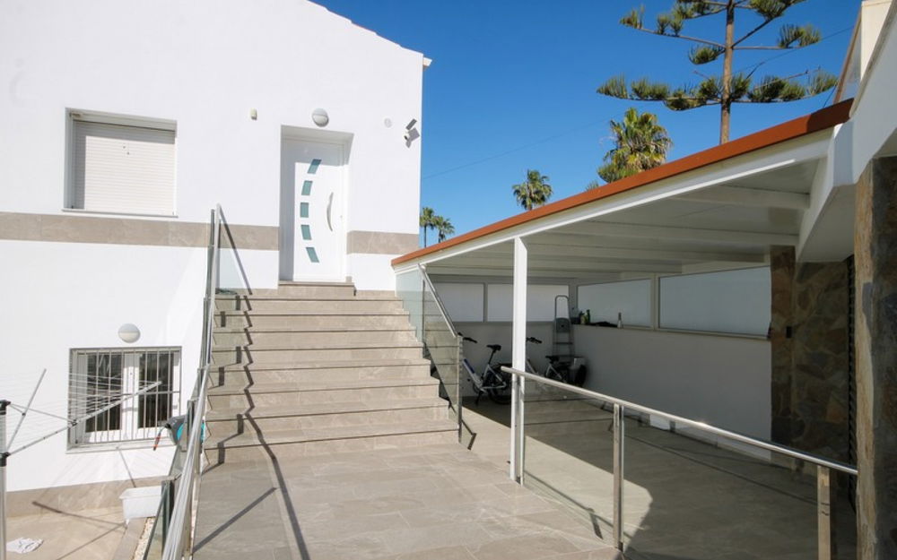 San Miguel De Salinas · Alicante REF #CSPV-47990 · Villa 1780736950