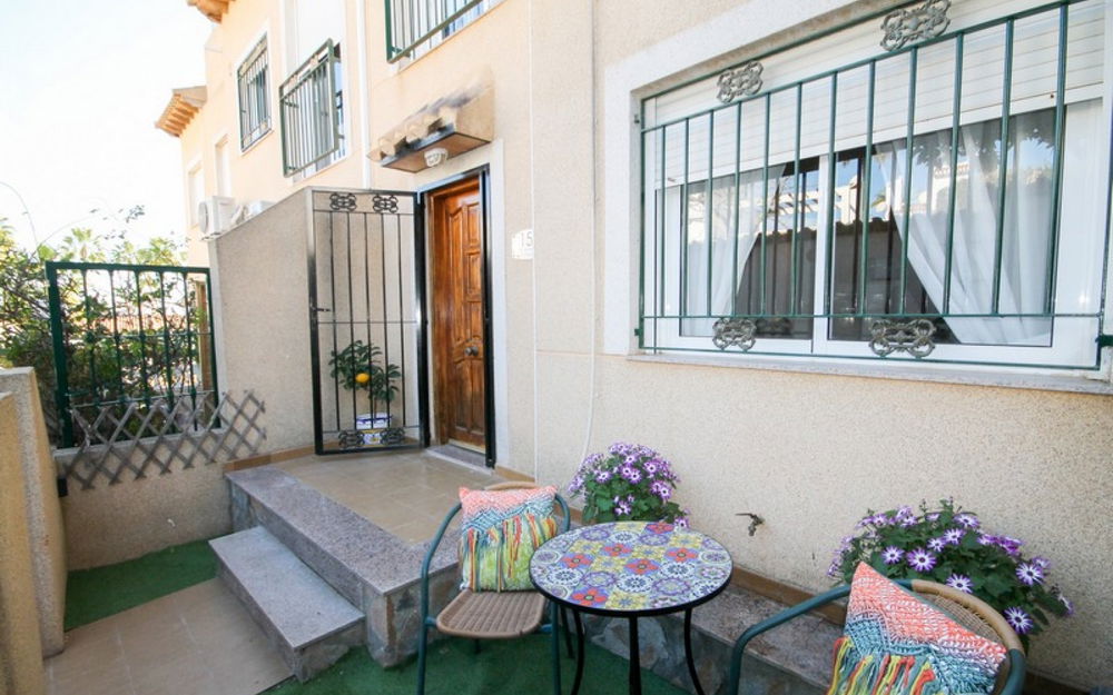 Villamartin · Alicante REF #CSPV-93923 · Townhouse 2511296136