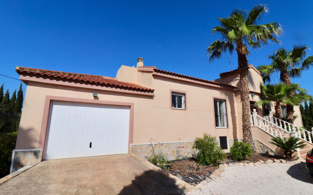 Catral · Alicante REF #CSPF-75291 · Country House 3739162506