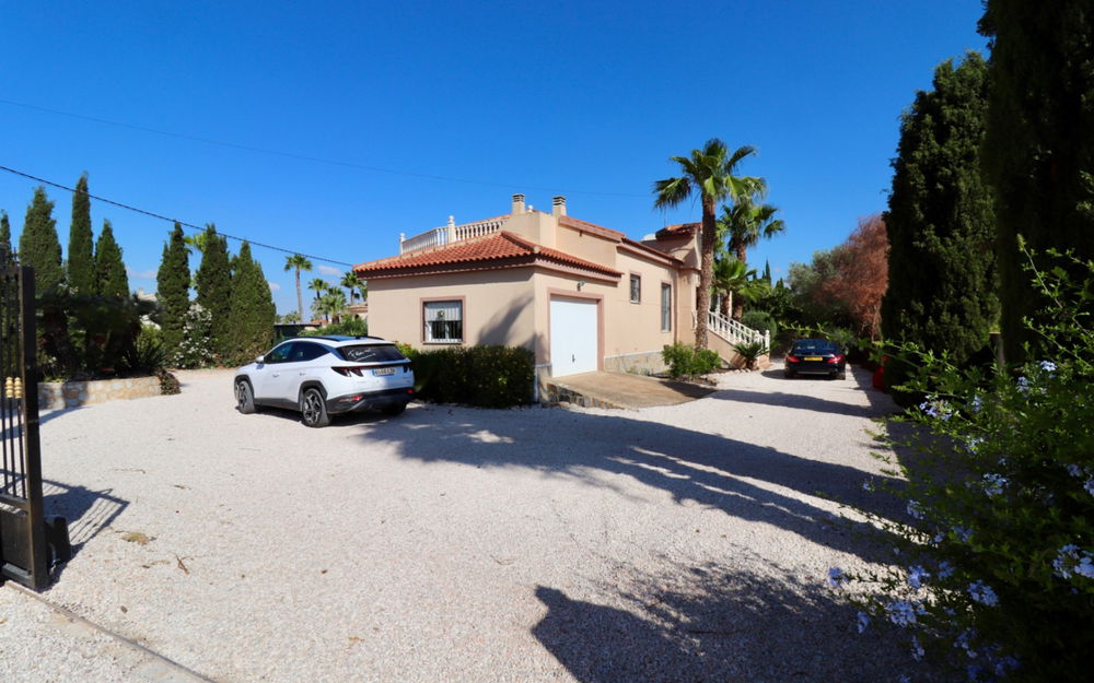 Catral · Alicante REF #CSPF-75291 · Country House 3739162506