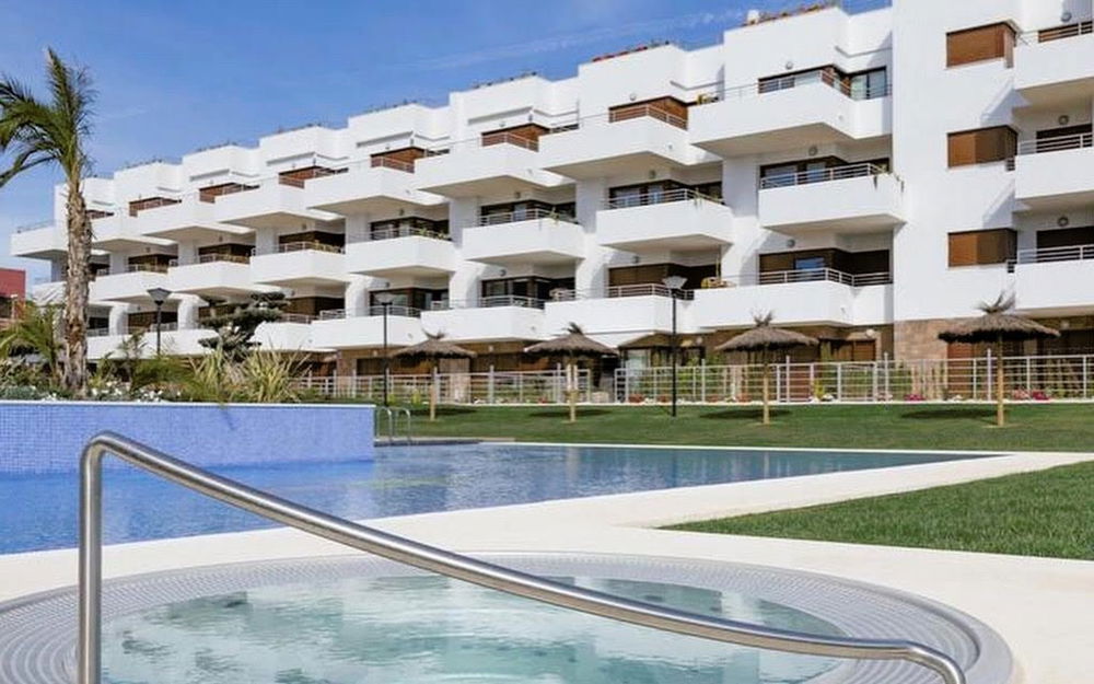 Cabo Roig · Alicante REF #CSPH-49711 · Apartment 3166586113