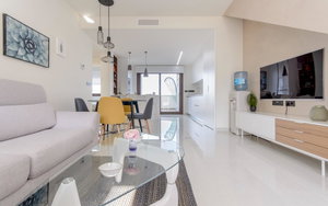 Torrevieja · Alicante REF #CSPN-51545 · Apartment 2992841307