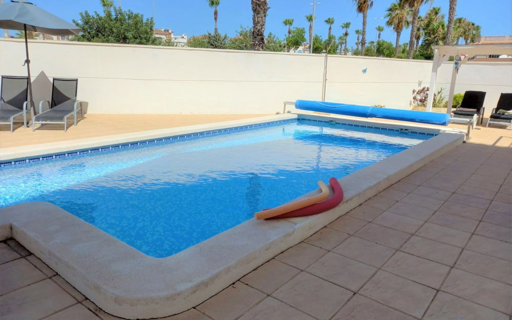 Guardamar Del Segura · Alicante REF #CSPQ-12913 · Villa 2157494609